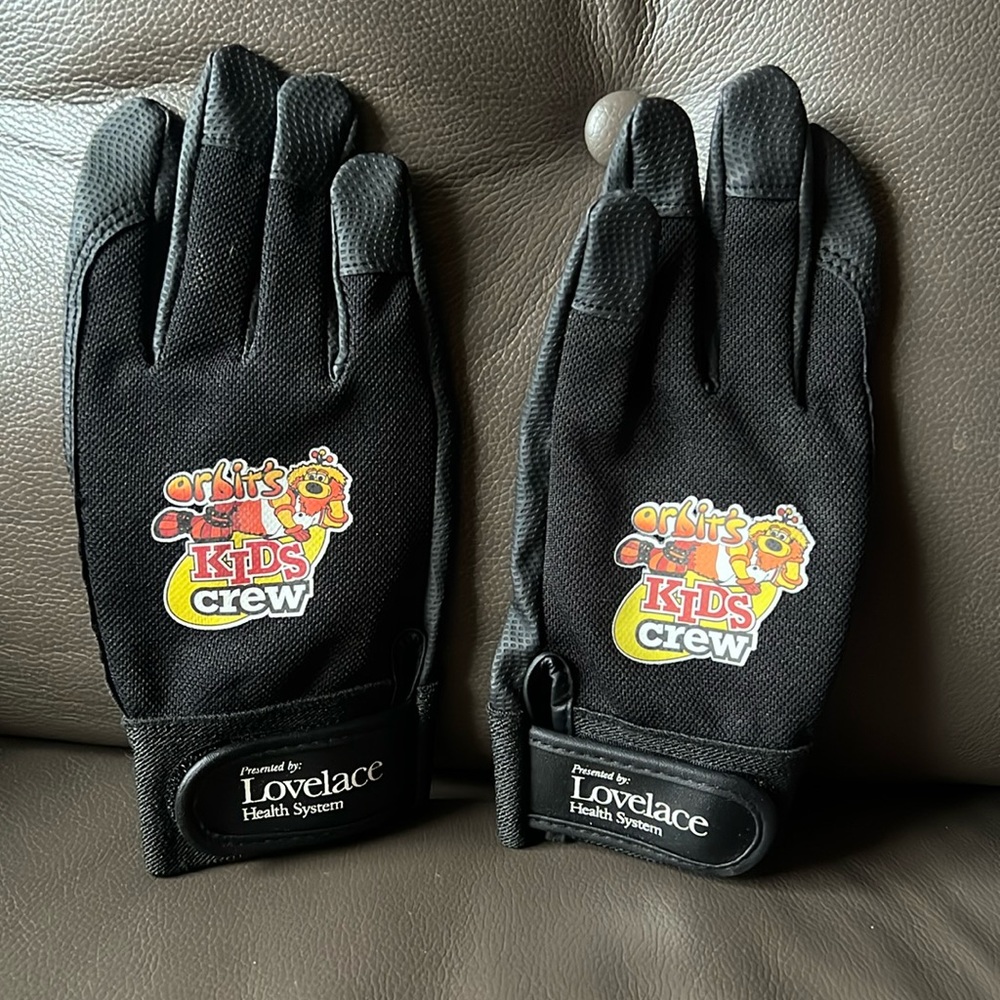 Youth Kids Albuquerque Isotopes Baseball ⚾️ Pair of Gloves Kids Orbit Crew